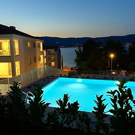 Malo Apartmanhotel 3*